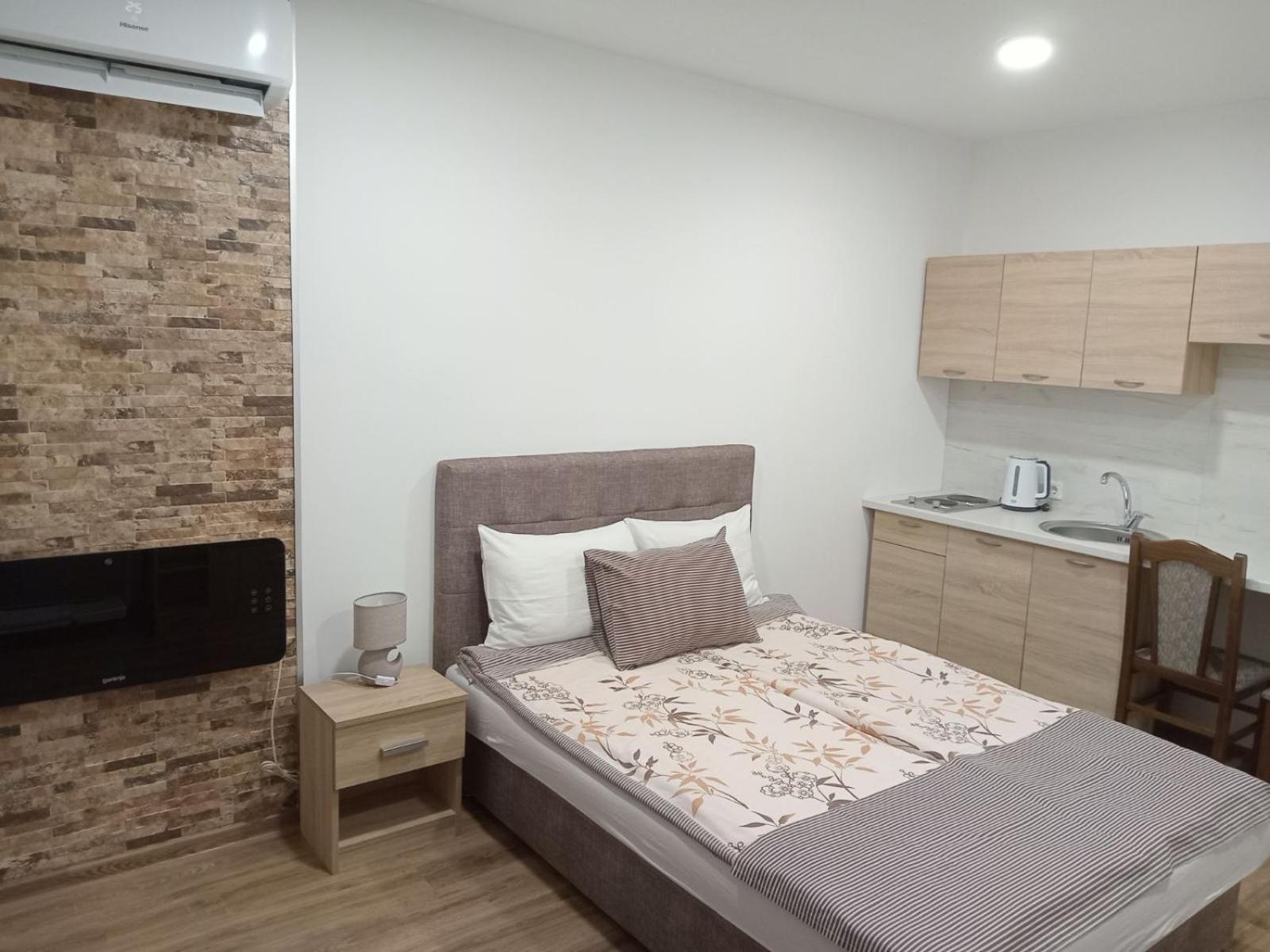 Apartments Karic Aerodrom Tuzla Dubrave Gornje 외부 사진