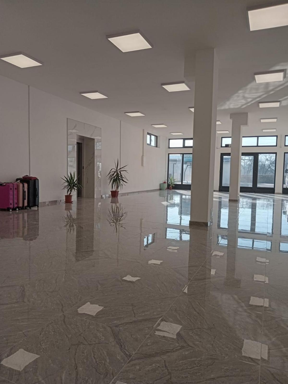 Apartments Karic Aerodrom Tuzla Dubrave Gornje 외부 사진